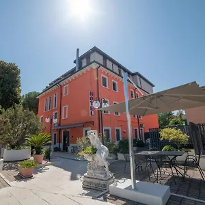 Siros 2*, Verona Italia